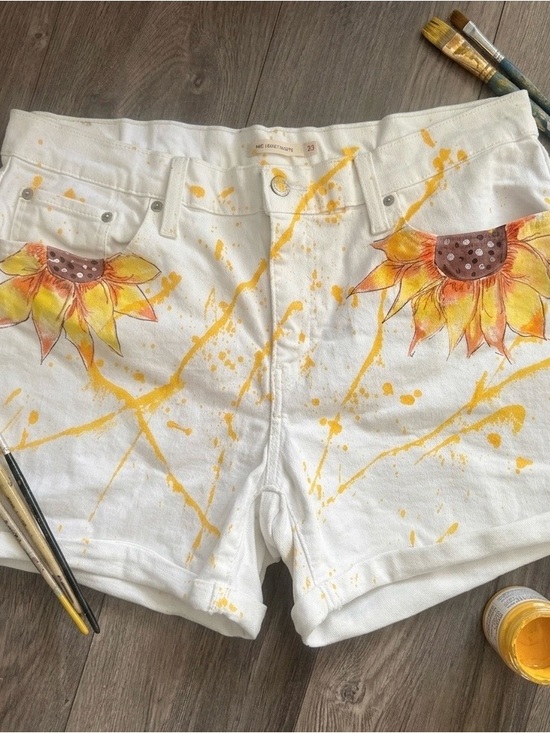 Pants - Custom Hand-Painted Levi's Shorts Sunflower Wearable Art Streetwear Size 12 - 33